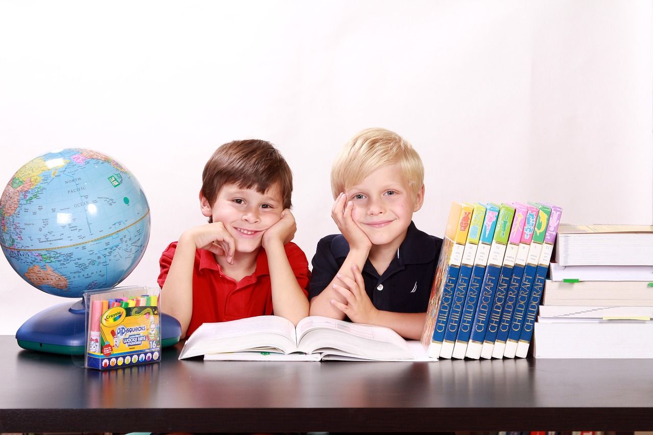 kulturelle bildung umfasst die vermittlung von wissen, werten und traditionen, die das verständnis und die wertschätzung von kulturen fördern. entdecken sie, wie kulturelle bildung zur persönlichen und gemeinschaftlichen entwicklung beiträgt.