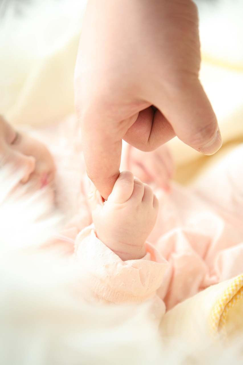 unverzichtbare babyartikel für den alltag – alles, was sie für ihr baby brauchen, von windeln bis kleidung.