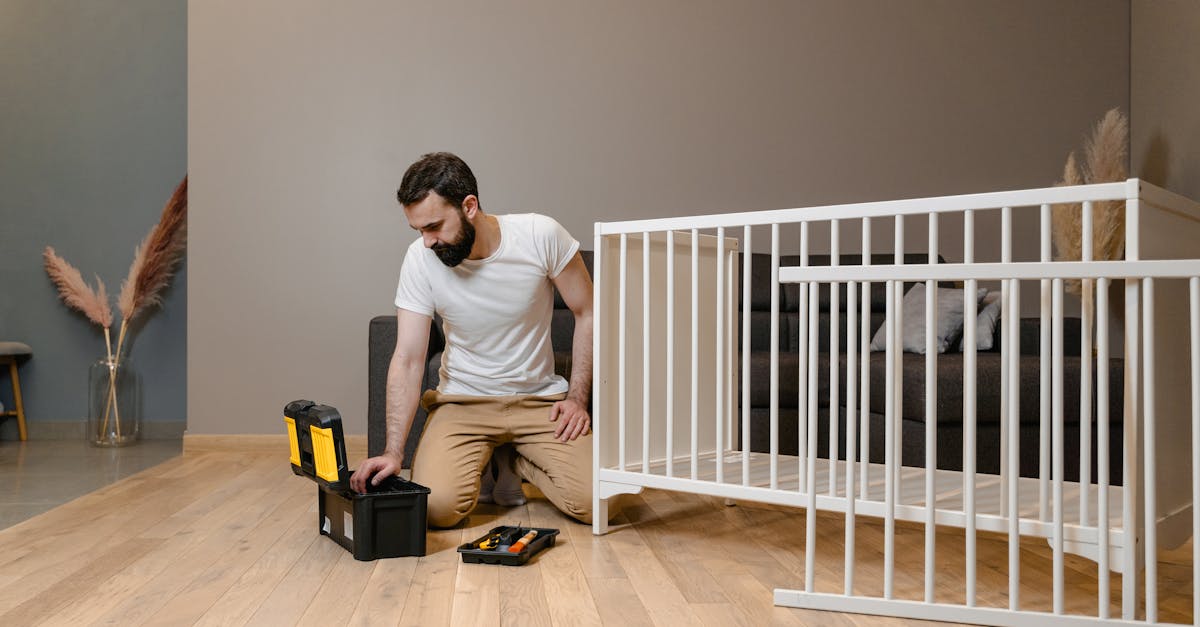 entdecken sie unser charmantes babybett, das komfort und sicherheit für ihr neugeborenes bietet. mit hochwertiger verarbeitung und stilvollem design ist es der perfekte ort für süße träume.