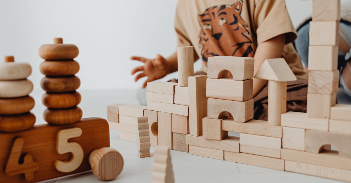 Traditionelles Spielzeug: Die Bedeutung klassischer Spiele für die kindliche Entwicklung