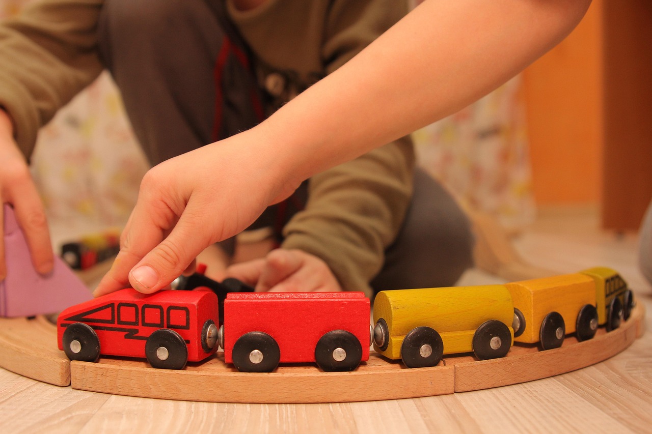 lernspielzeug 2025: wie pädagogisches spielzeug die entwicklung von kindern fördert