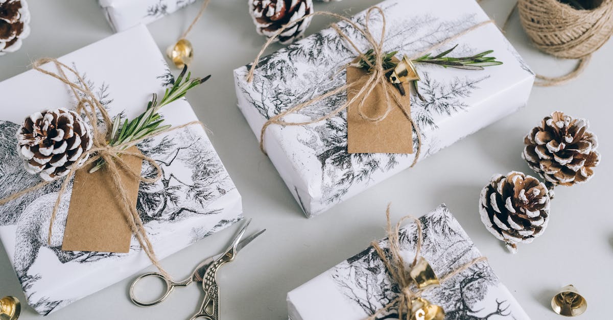 entdecken sie einzigartige taufgeschenke, die das besondere ereignis unvergesslich machen. von personalisierten geschenken bis hin zu zeitlosen klassikern finden sie hier die perfekten ideen für die taufe ihres kindes.