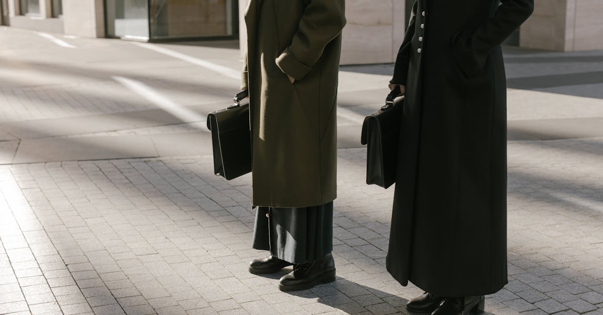 entdecken sie unsere stilvollen und funktionalen wickeltaschen, die ideal sind, um alle babyutensilien organisiert und griffbereit zu halten. perfekt für unterwegs!
