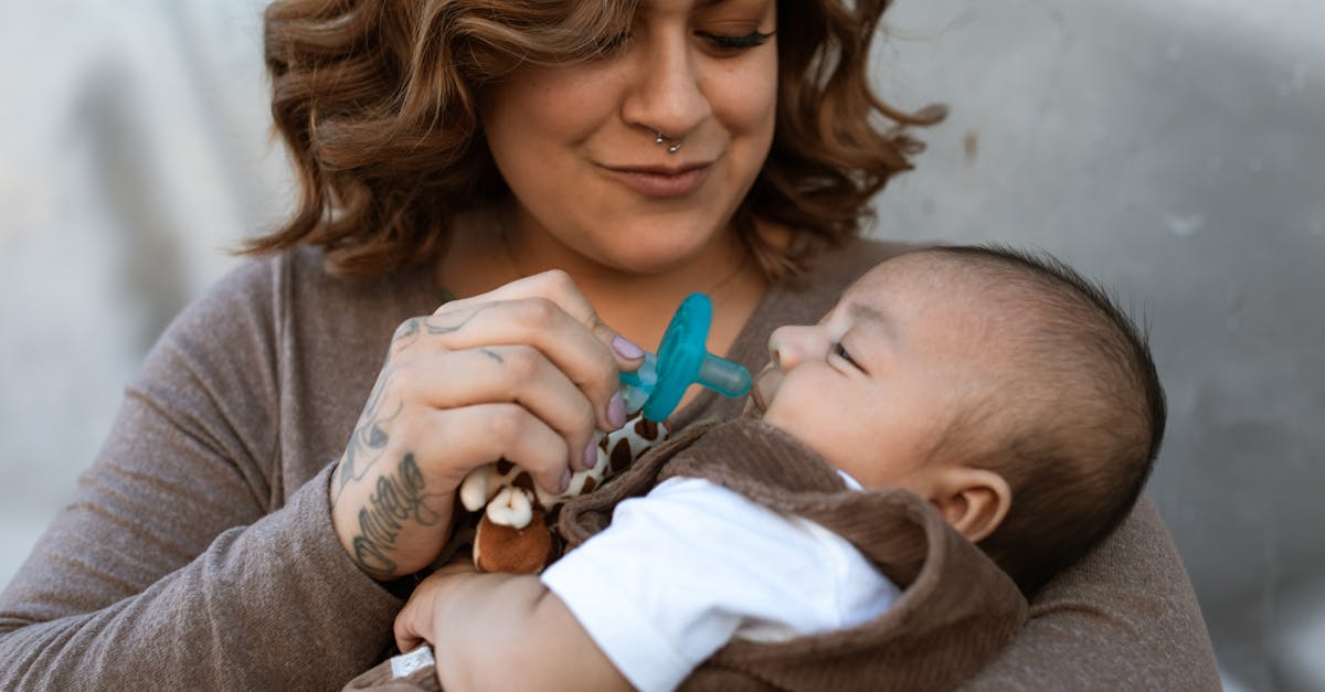 entdecken sie unsere hochwertigen und sicheren schnuller für ihr baby. unsere auswahl bietet komfort und unterstützung für die kleinen, damit sie sich entspannt fühlen und gut schlafen können. ideal für alle eltern, die das beste für ihr kind möchten.