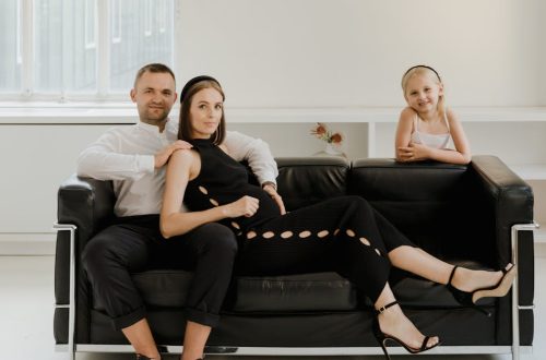 professionelle familienfotografie: halten sie besondere momente ihrer familie für immer fest. unsere kreative und einfühlsame herangehensweise sorgt dafür, dass jeder augenblick lebendig und authentisch eingefangen wird.