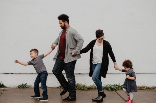 entdecken sie hilfreiche tipps und ressourcen für effektives parenting. von der geburt bis zur jugend, finden sie ratschläge zur förderung einer gesunden entwicklung und zur stärkung der eltern-kind-beziehung.