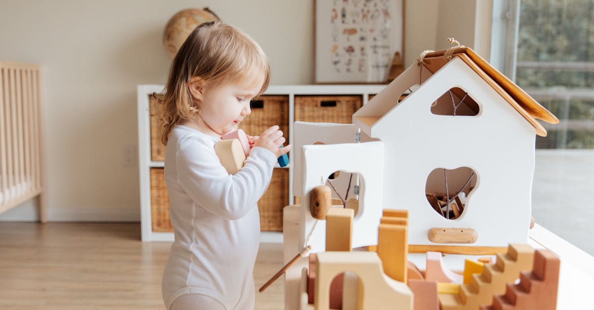 entdecken sie unsere hochwertigen holzspielzeuge für babys! sicher, nachhaltig und förderlich für die entwicklung ihres kindes. perfekt für stundenlangen spielspaß!